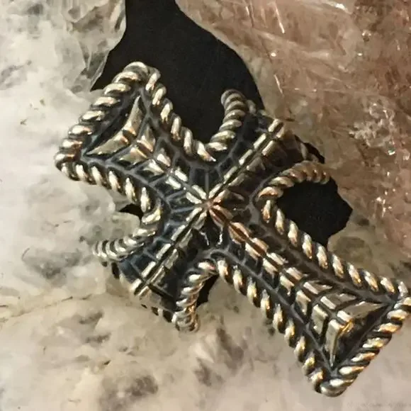 Carolyn Pollack Southwestern Style Sterling Decorated Cross Ring For Women - Picture 1 of 10